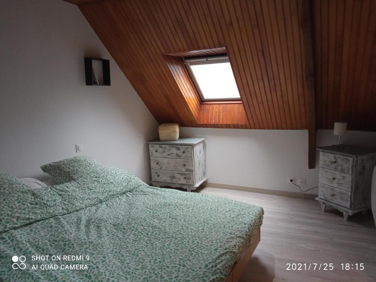 Le Petit Loft De La Chataigneraie Villa Guegon Exterior photo